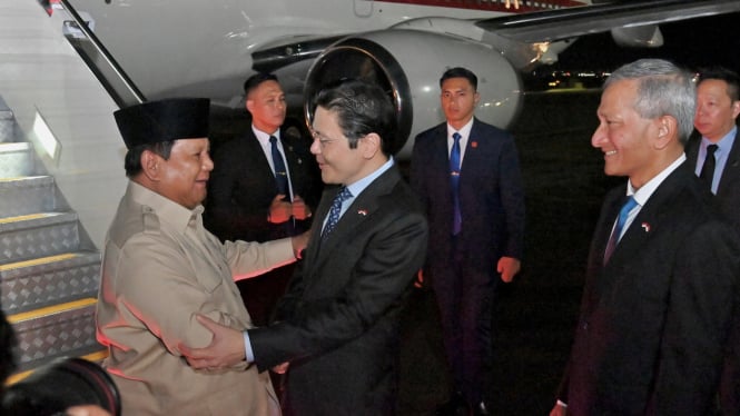 Heboh! Prabowo Disambut Layaknya Raja di Singapura, Ternyata Ini Alasan Rahasianya!