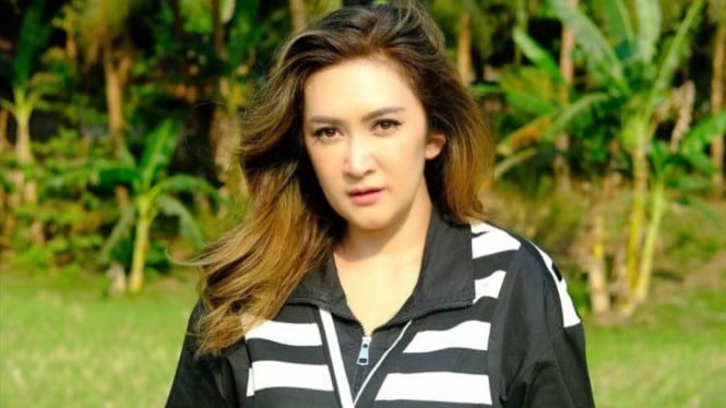 Kena Hujat Netizen, Nafa Urbach Tutup Kolom Komentar IG Gegara Usul Tunjangan Rumah DPR Rp50 Juta