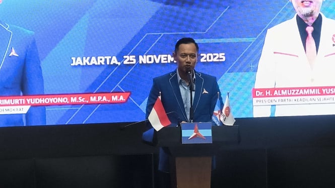 AHY Kenang “Tim 8” yang Mengubah Sejarah: Isi Pantun dan Pesan Mengejutkan di Hadapan Petinggi PKS