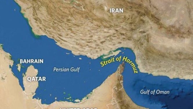 Kapal Kargo Thailand Diserang di Selat Hormuz: 20 Kru Diselamatkan, Kebakaran Hebat dan Misteri Pelaku