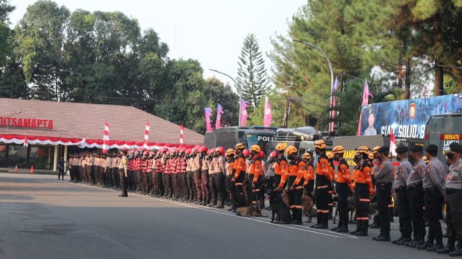 Darurat Anak Krakatau: Polri Siagakan 299 Personel dan 10 Anjing K9 — Siap Evakuasi Seketika!