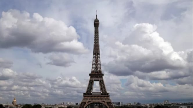 Demo Prancis Berlanjut: KBRI Paris Waspada! Ini Titik Bahaya yang Harus Dihindari WNI Sekarang